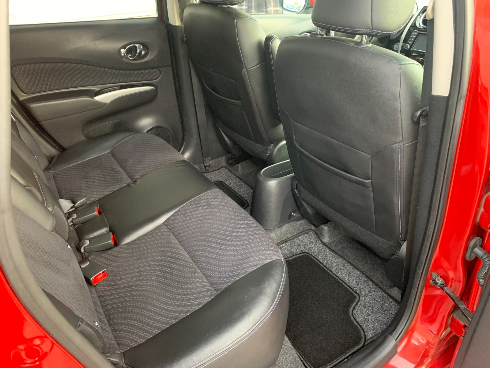 Nissan Note Dig-S 98 Tekna