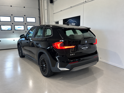 BMW iX1 xDrive30