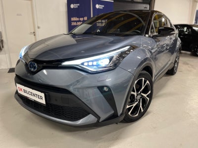 Toyota C-HR 2,0 Hybrid C-LUB Premium CVT Benzin aut. Automatgear modelår 2021 km 9000 Blå ABS airbag