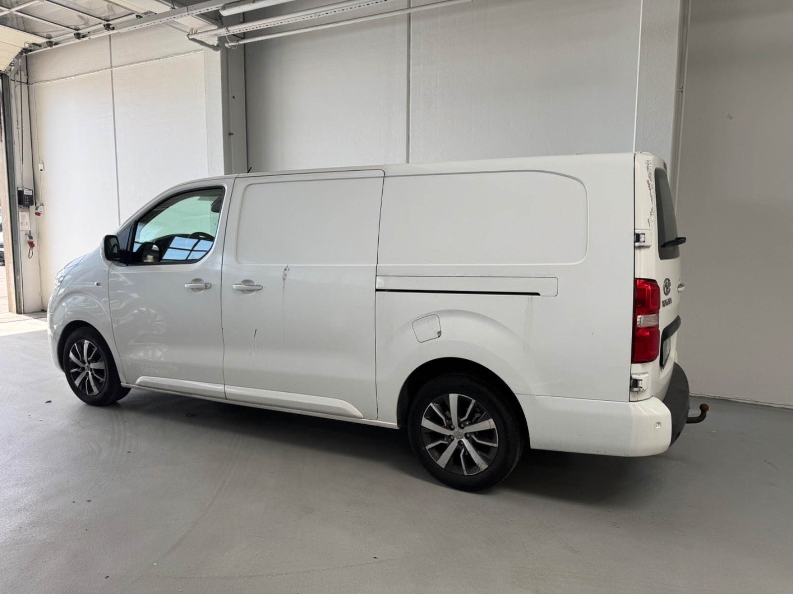 Billede af Toyota ProAce 2,0 D 180 Long Comfort aut.