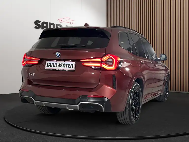 BMW iX3 Charged M-Sport