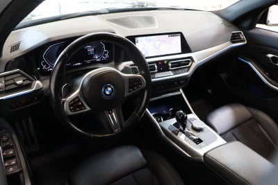 BMW 330e Touring M-Sport aut.