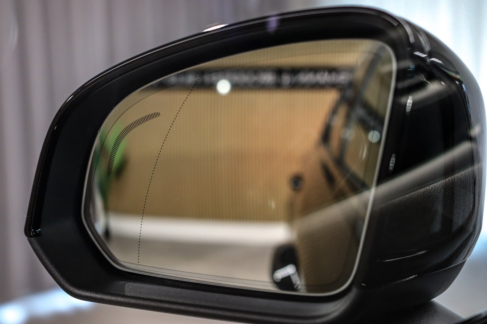 Billede af Volvo EX40  Extended Range Black Edition
