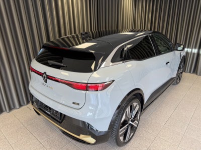 Renault Megane E-Tech Iconic
