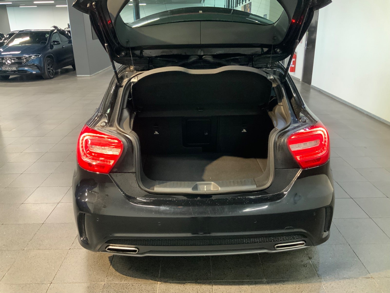 Mercedes-AMG A 45 (6/8)
