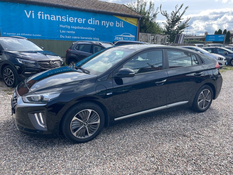 Hyundai Ioniq PHEV Trend DCT