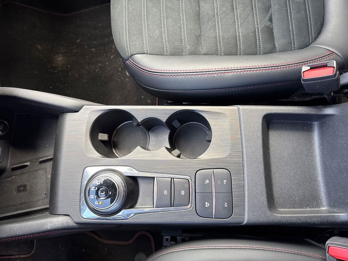 Ford Kuga PHEV ST-Line X CVT billede 14