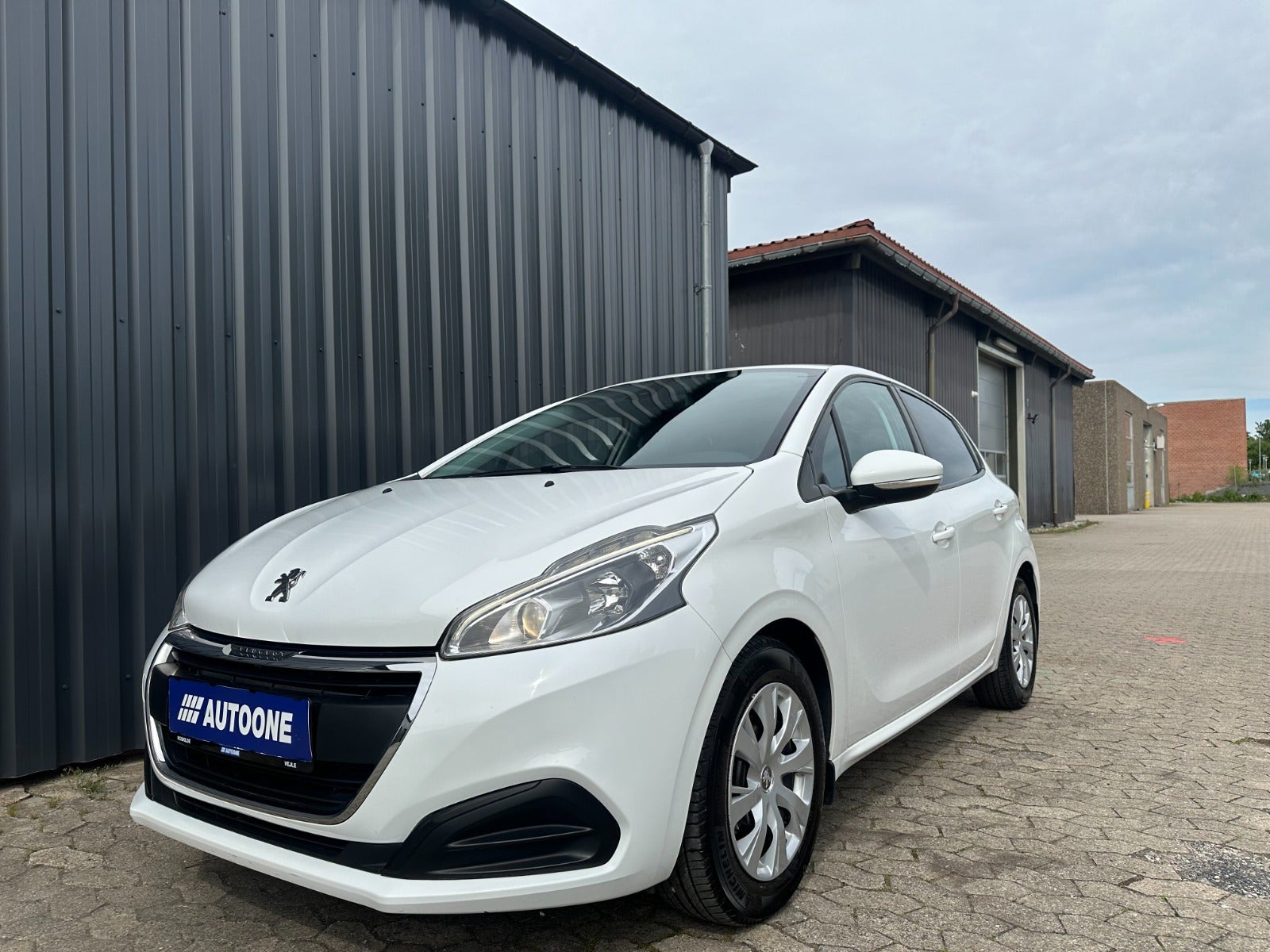 Peugeot 208 2017