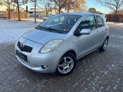 Toyota Yaris 1,3 Luna M/M Benzin aut. Automatgear modelår 2008 km 194000 Sølvmetal nysynet ABS airba