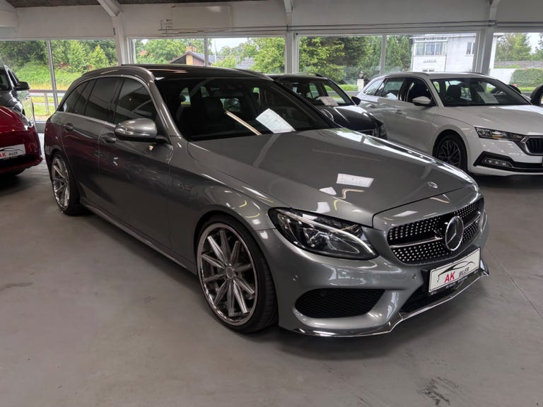 Mercedes C400 AMG Line stc. aut. 4Matic