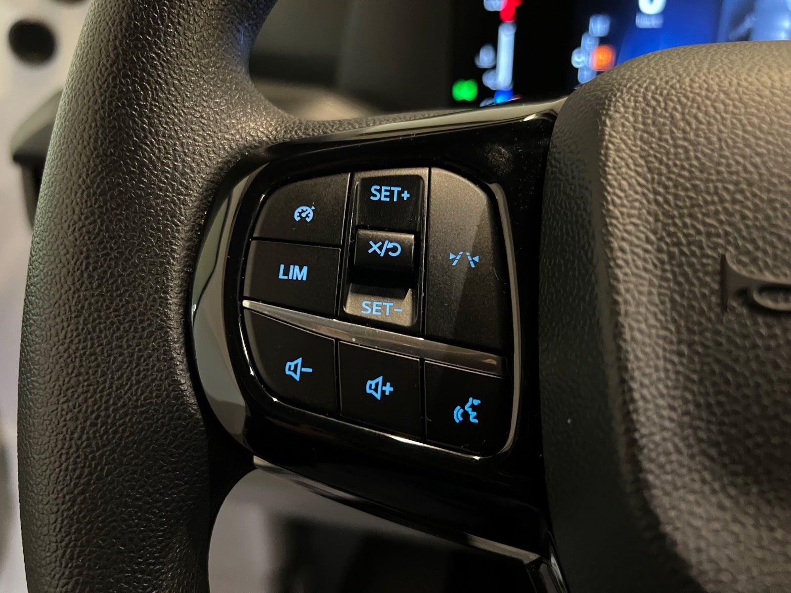 Ford Transit Custom 300L EcoBlue Trend aut.