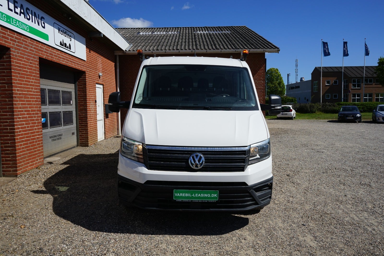 Billede af VW Crafter 35 2,0 TDi 177 Mandskabsvogn m/lad L4