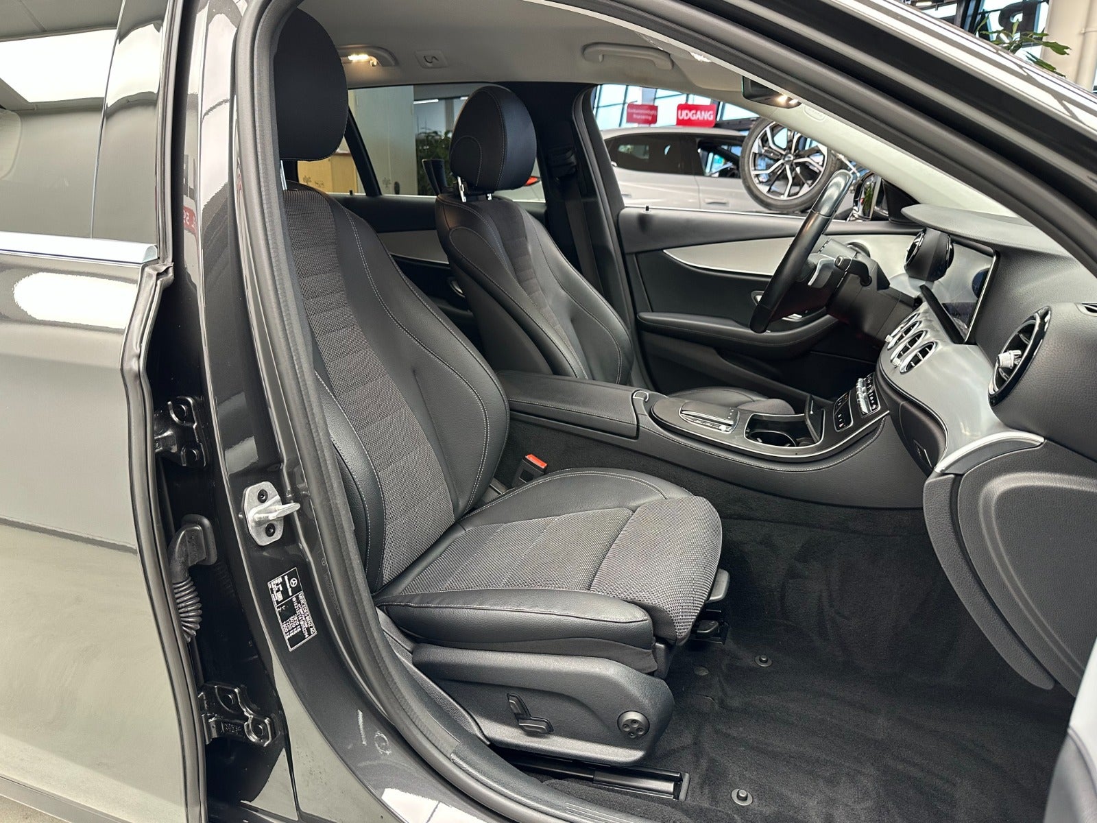 Billede af Mercedes E300 de 2,0 stc. aut.