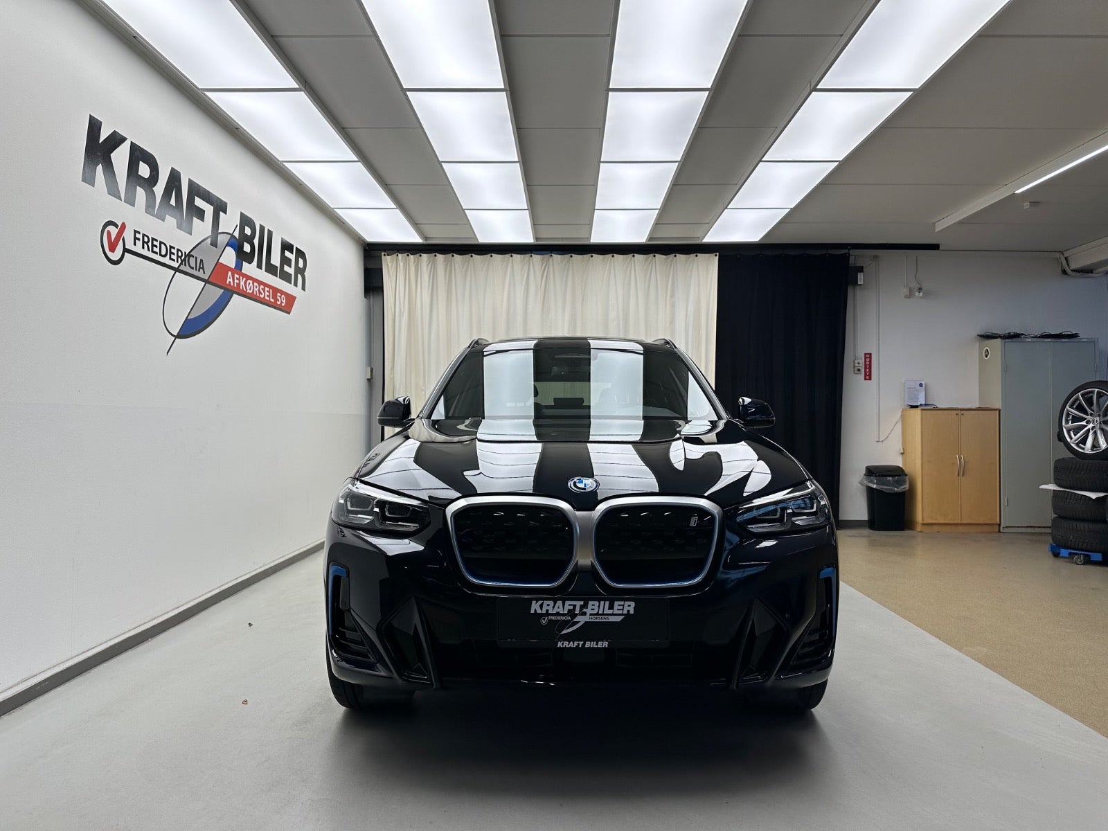 Billede af BMW iX3  Charged M-Sport