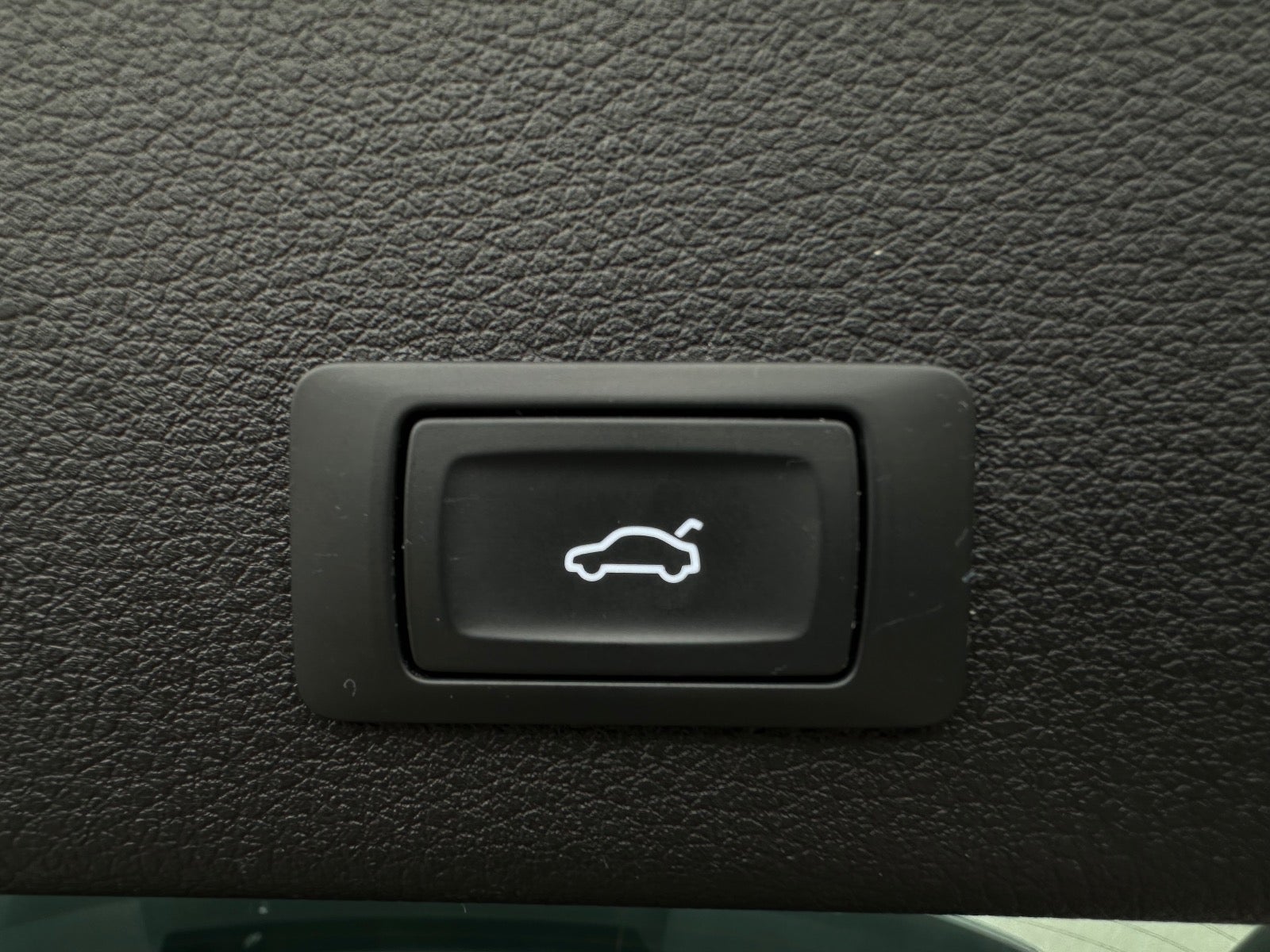 Billede af Audi e-tron 55 S-line quattro