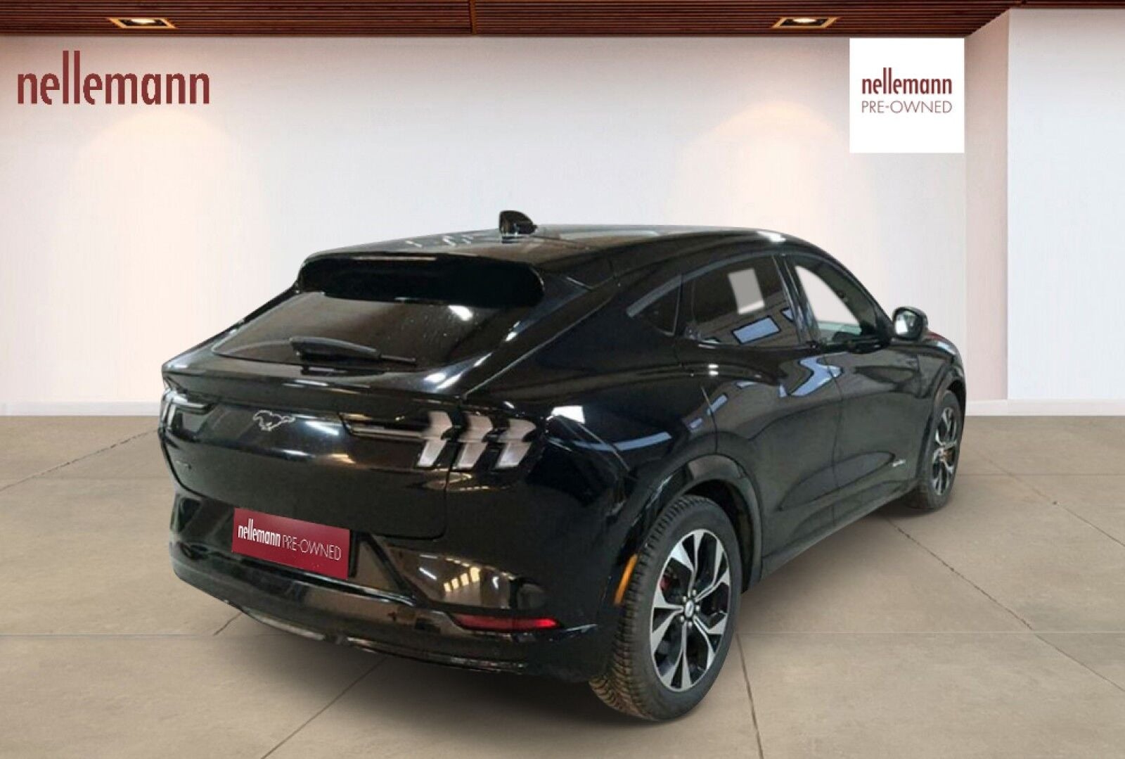 Ford Mustang Mach-E Premium Standard Range AWD