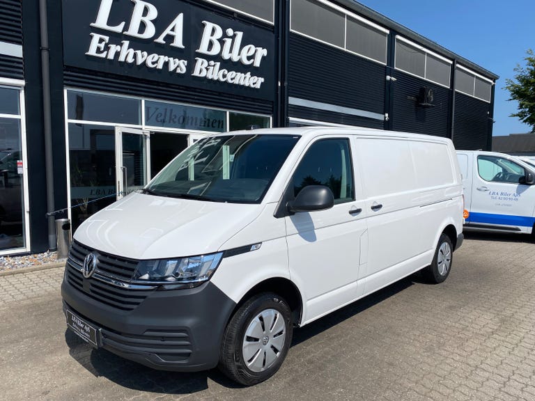 VW Transporter TDi 110 Kassevogn lang