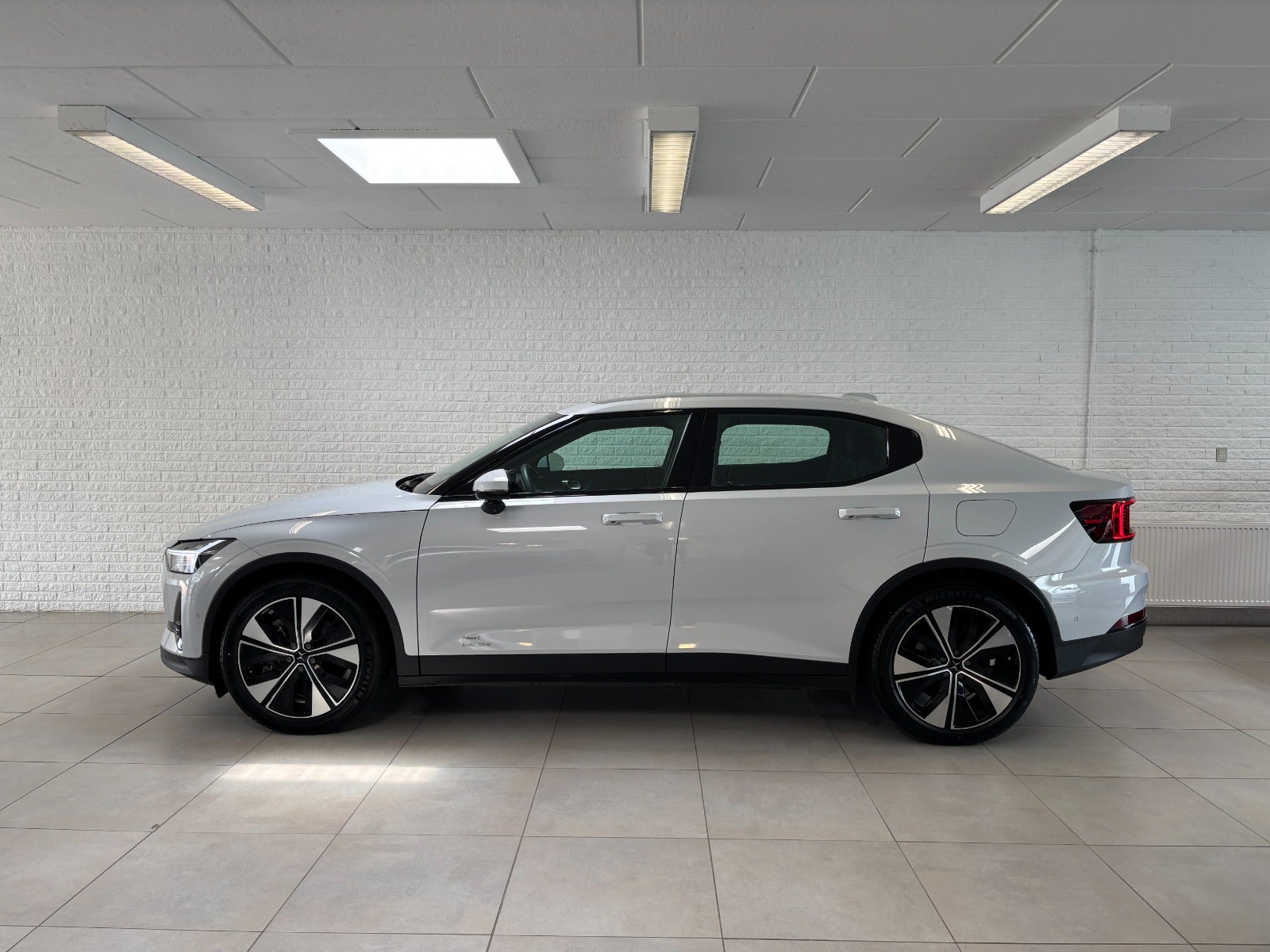 Polestar 2 Long Range