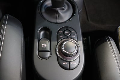 MINI Cooper SE Classic Trim