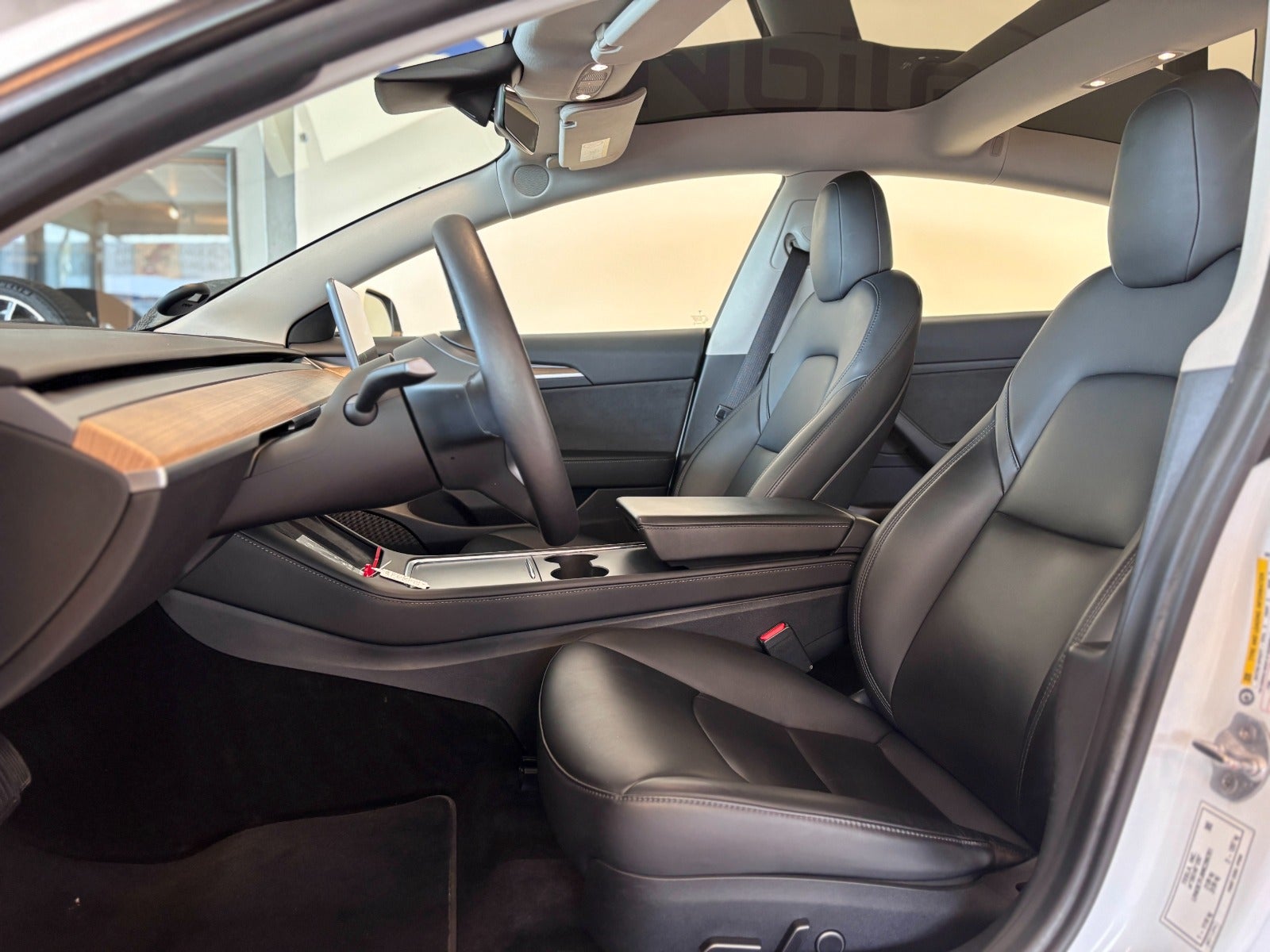 Tesla Model 3 Standard Range+ RWD