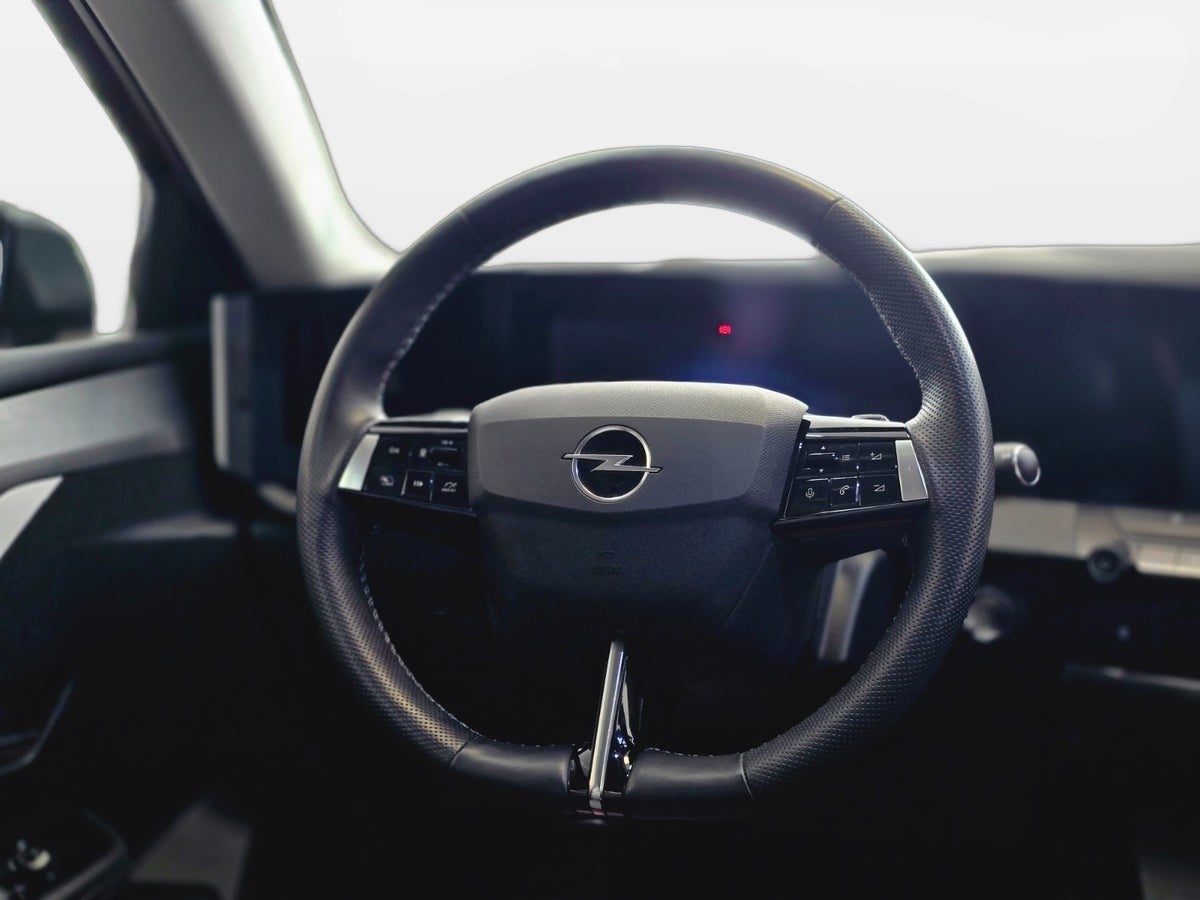 Billede af Opel Astra 1,2 T 130 Elegance aut.