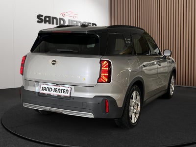 MINI Countryman SE Classic Trim M ALL4