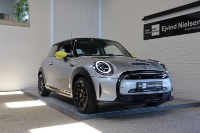 MINI Cooper SE Classic Trim