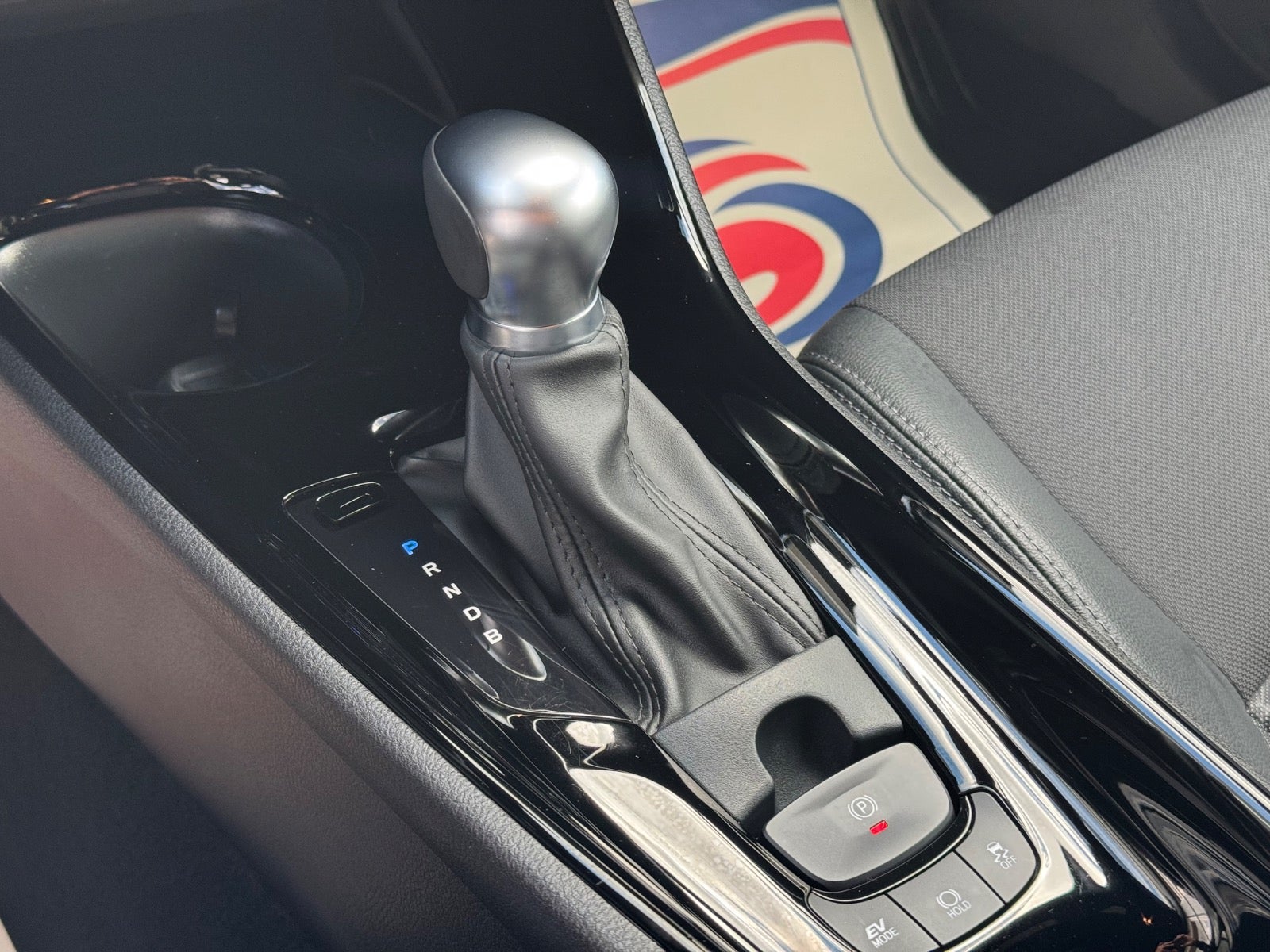 Billede af Toyota C-HR 1,8 Hybrid C-HIC CVT