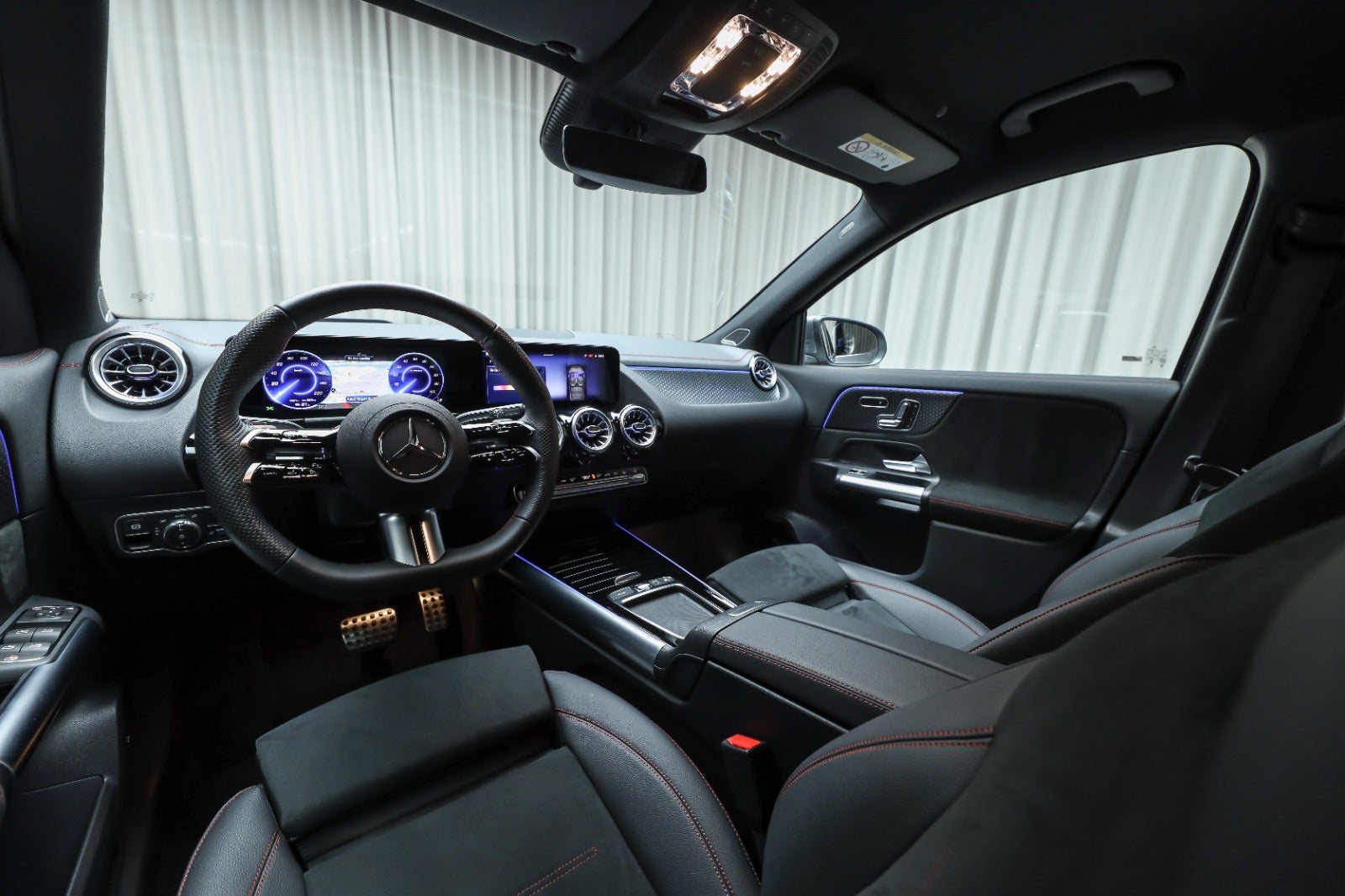 Mercedes-Benz EQA 250+ (4/8)