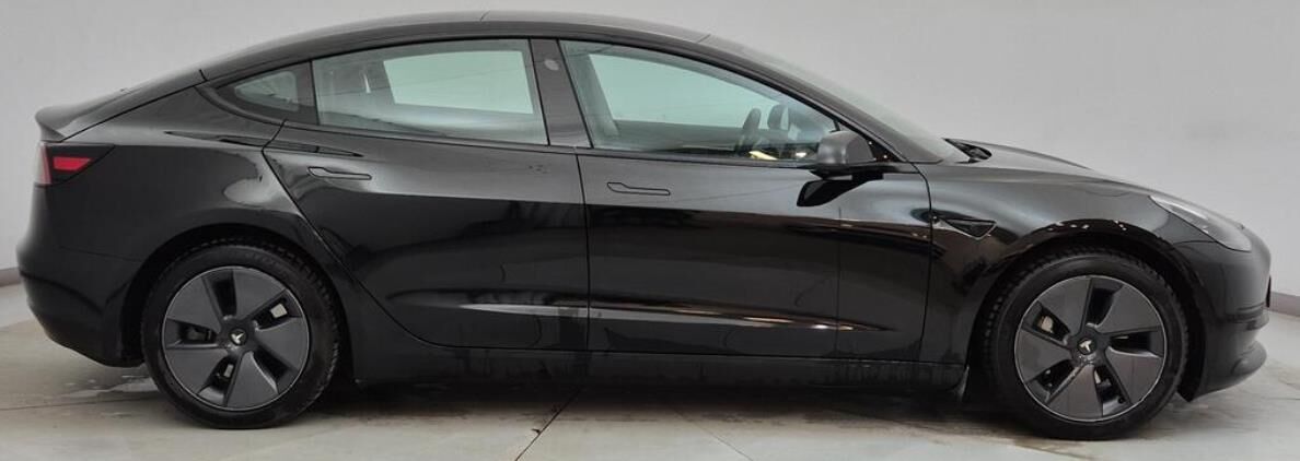 Tesla Model 3 RWD billede 2