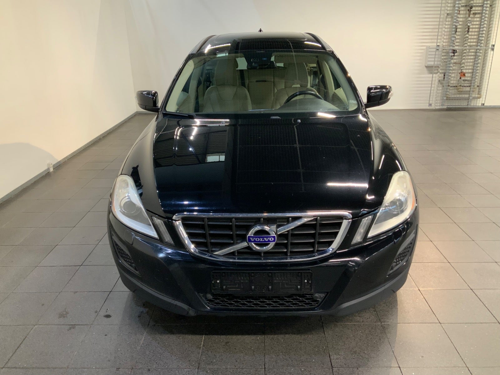 Volvo XC60 (2/8)