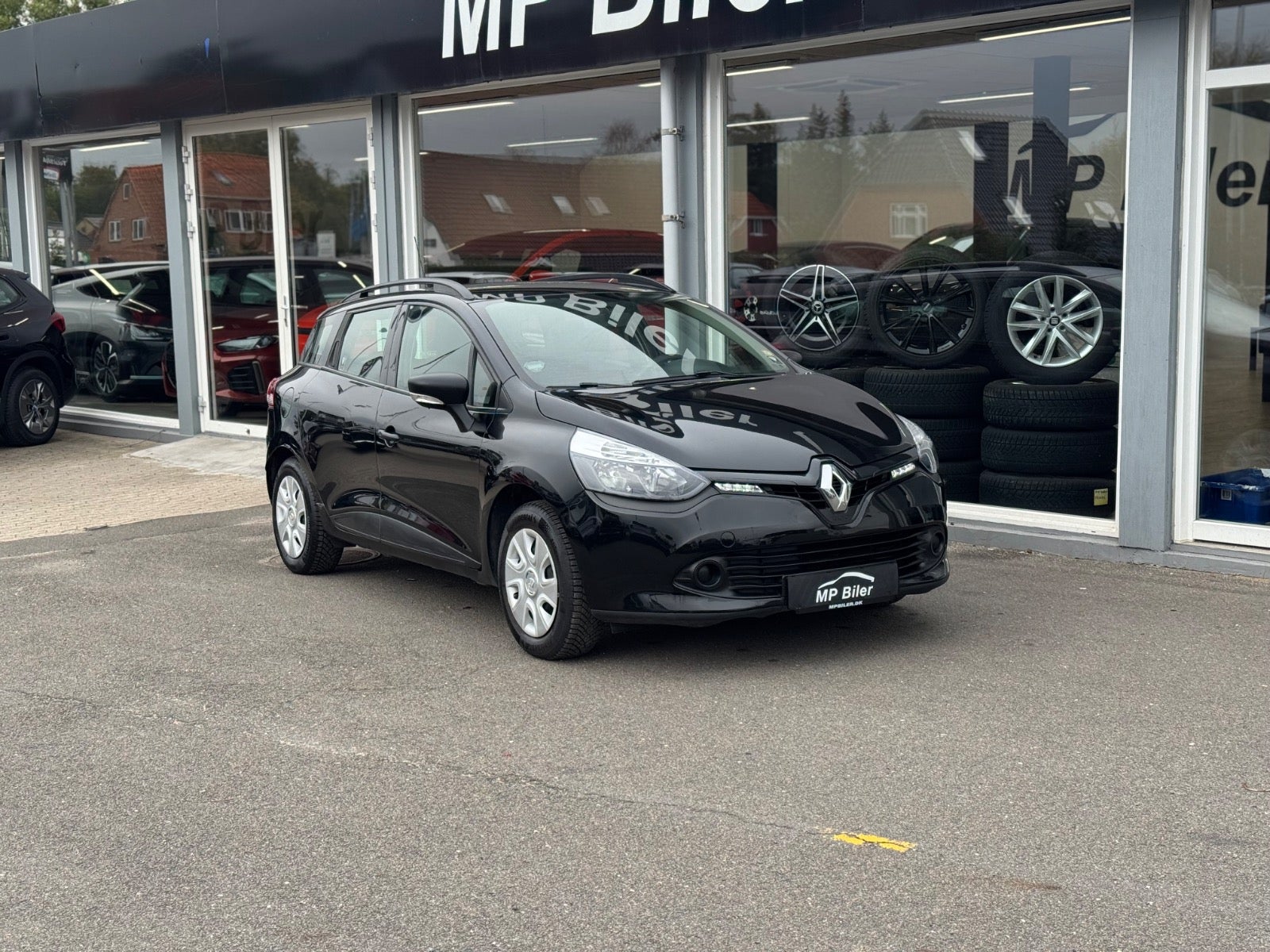 Billede af Renault Clio IV 1,2 16V Authentique Sport Tourer