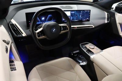 BMW iX xDrive40 Fully Charged
