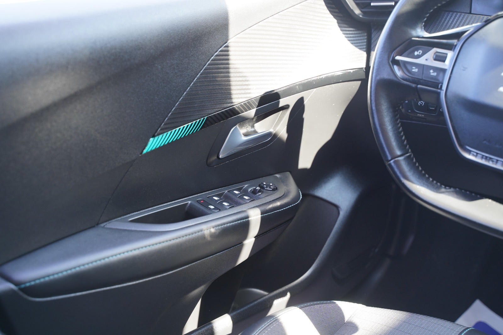 Billede af Peugeot 208 1,5 BlueHDi 100 Allure Pack