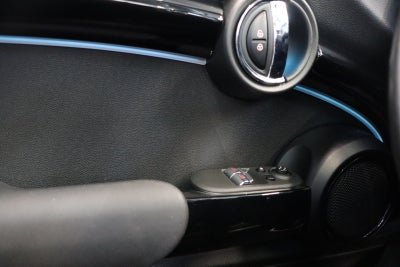 MINI Cooper SE Camden Edition