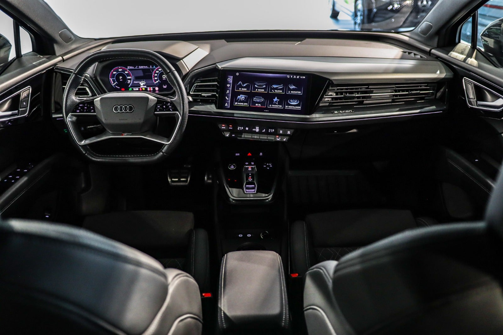 Billede af Audi Q4 e-tron 45 S-line Sportback quattro