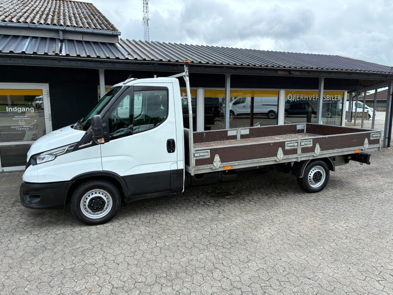 Iveco Daily 35S18 4100mm Lad AG8