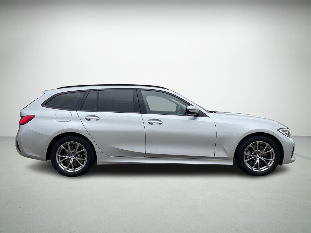 BMW 330i Touring Sport Line aut. billede 5