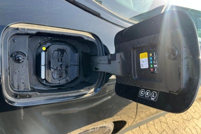 BMW i4 eDrive35 Charged