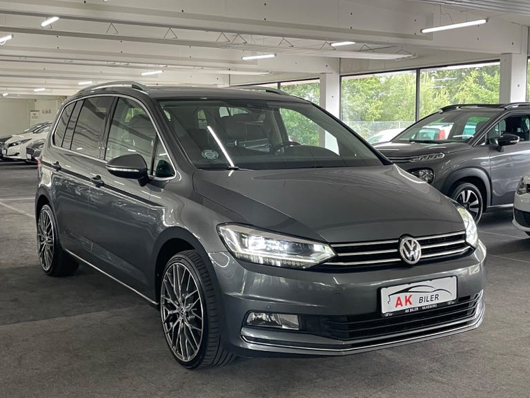 VW Touran TDi 115 Highline DSG