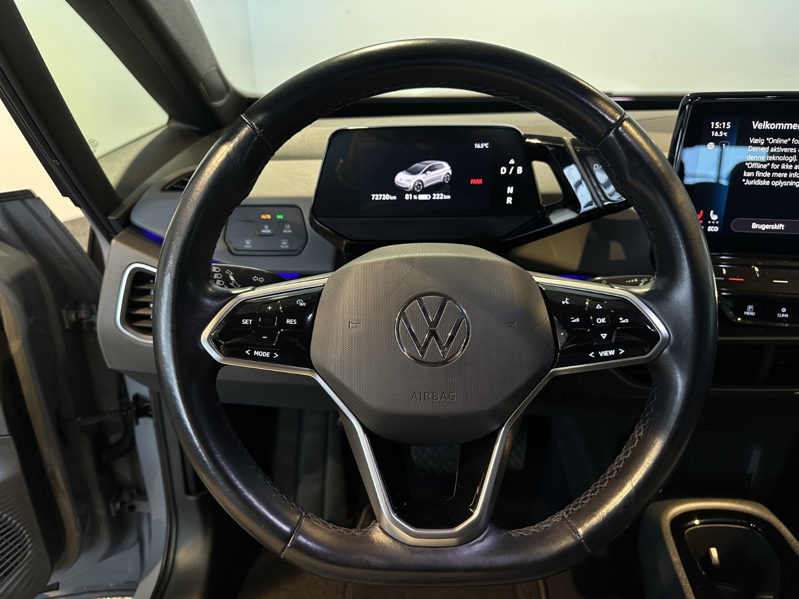 VW ID.3 58 Life 5d - 13