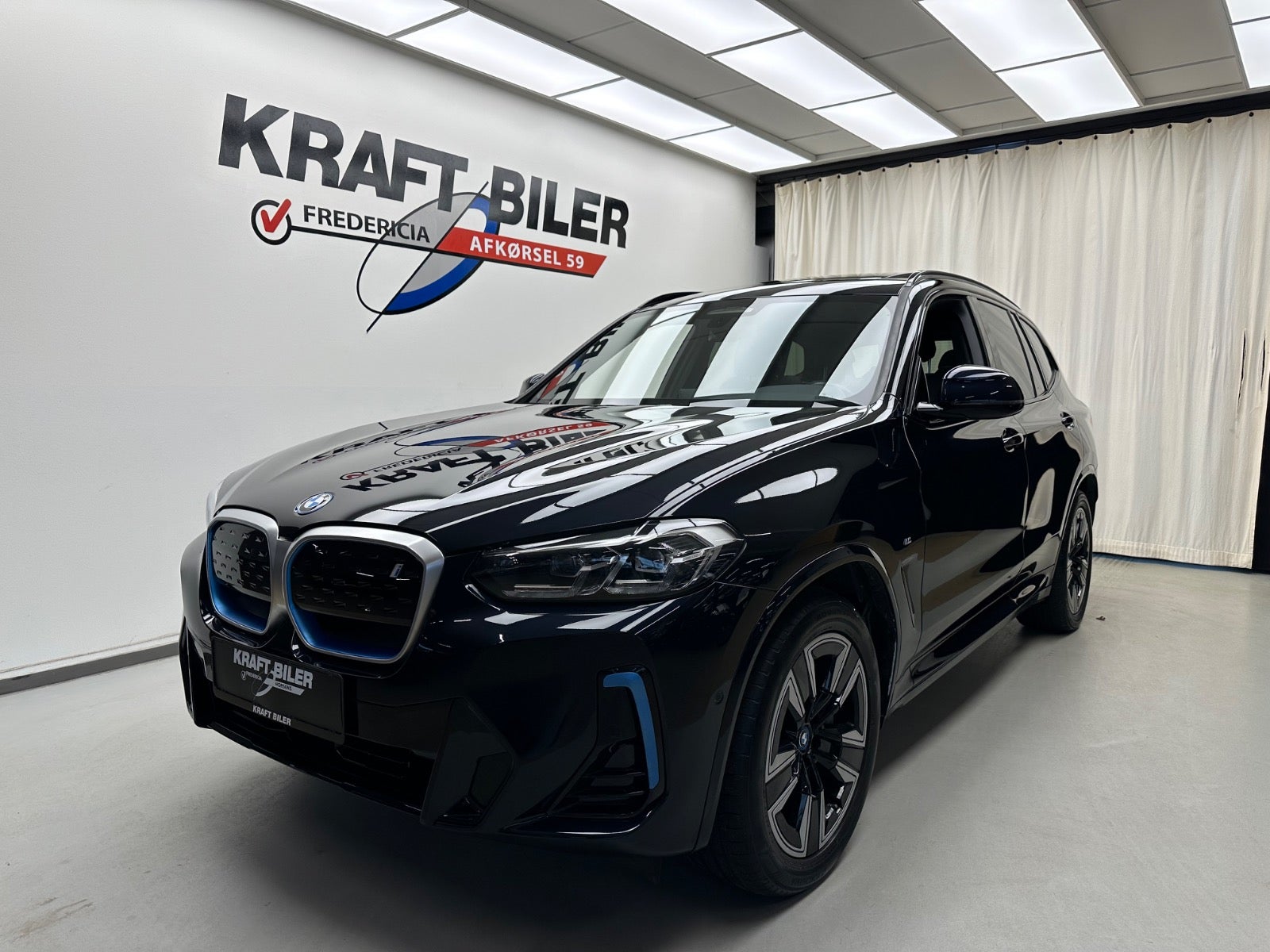 Billede af BMW iX3  Charged M-Sport