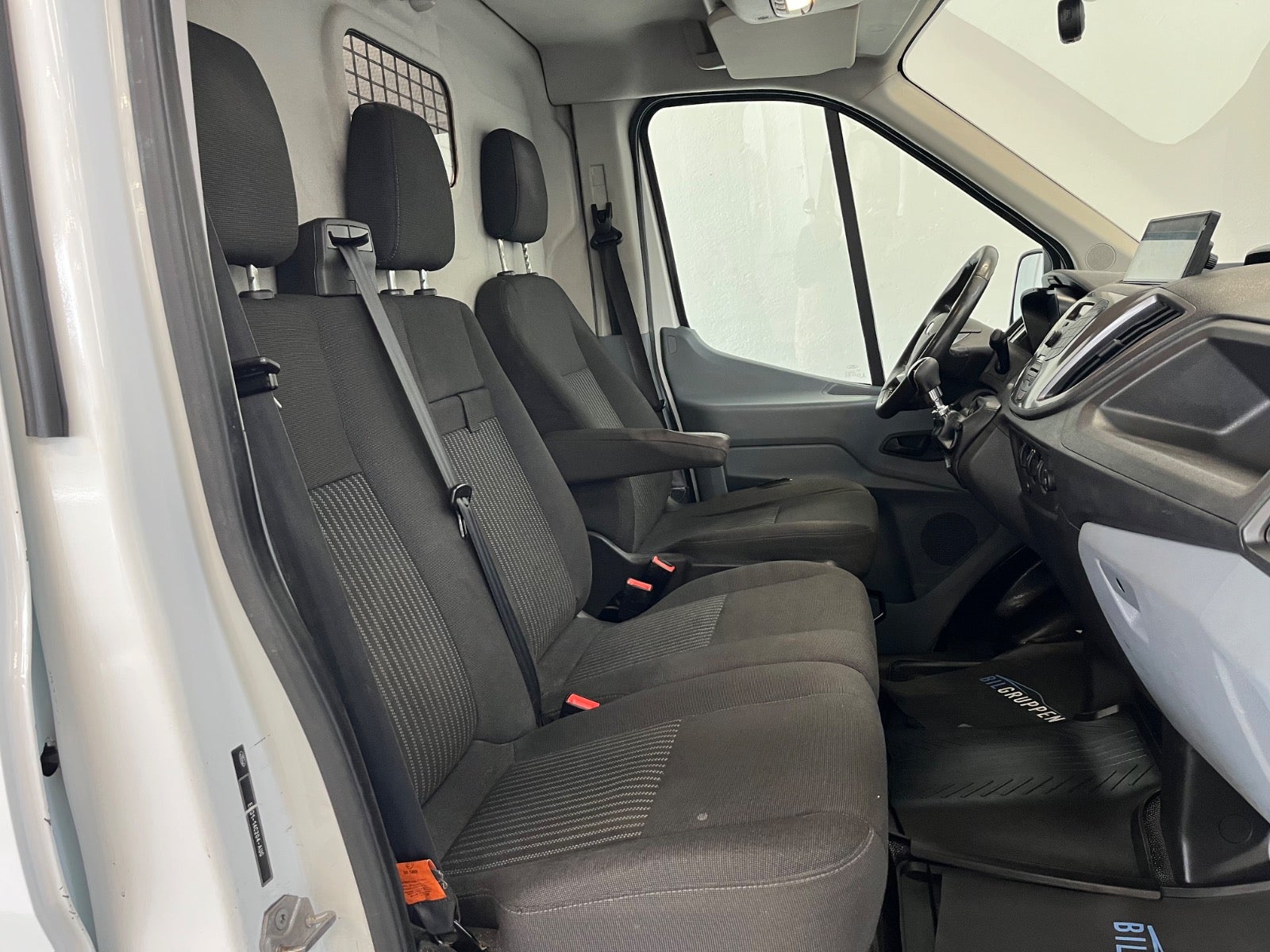 Billede af Ford Transit 350 L3 Van 2,2 TDCi 155 Ambiente H2 FWD