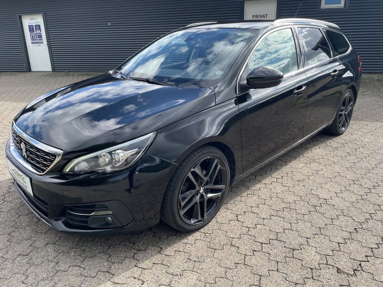 Peugeot 308 BlueHDi 130 Allure+ Sky SW