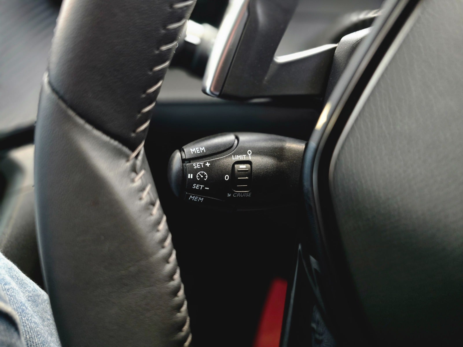 Billede af Peugeot 2008 1,2 PureTech 130 Active Pack EAT8