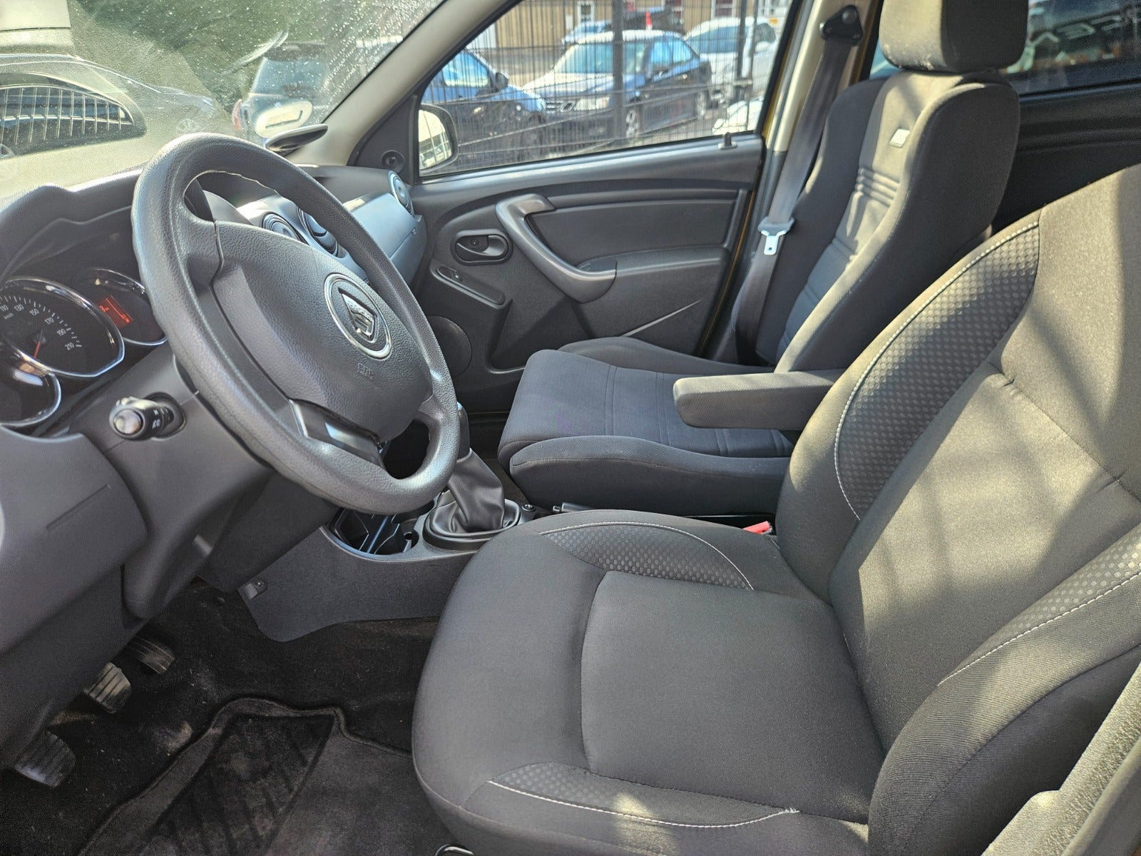 Billede af Dacia Duster 1,6 16V Limited Edition Van
