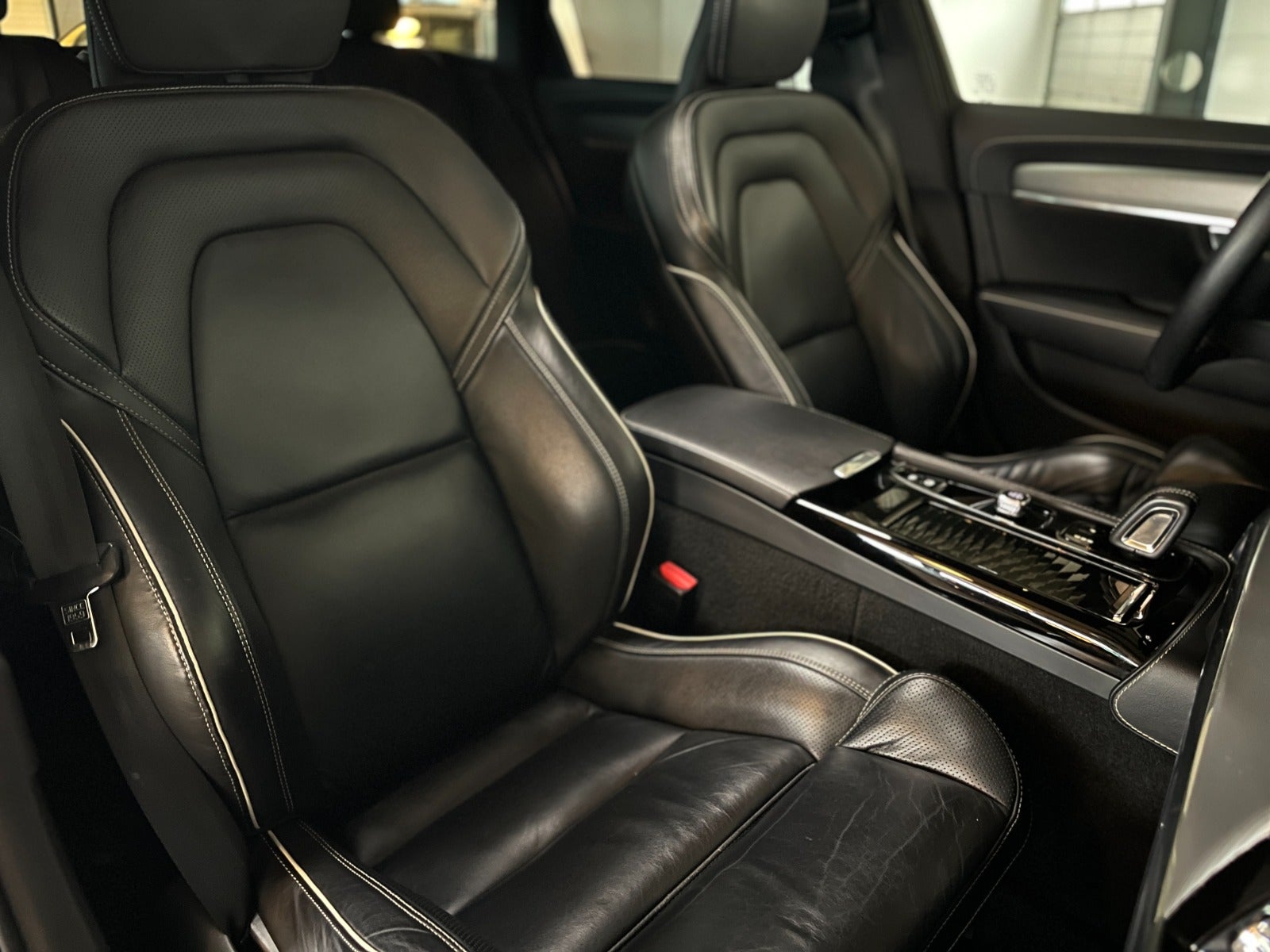 Volvo V90 T6 ReCharge R-Design aut. AWD