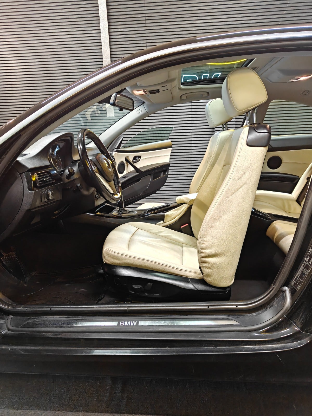 Billede af BMW 325i 3,0 Coupé aut.