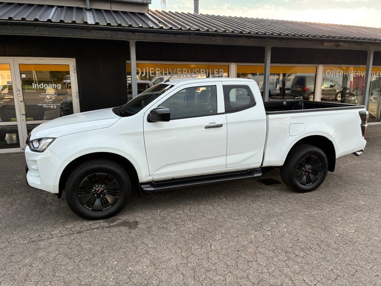 Isuzu D-Max TD 163 Ext. Cab Exclusive aut.