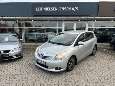 Toyota Verso 1,8 TX Skyview 7prs 5d